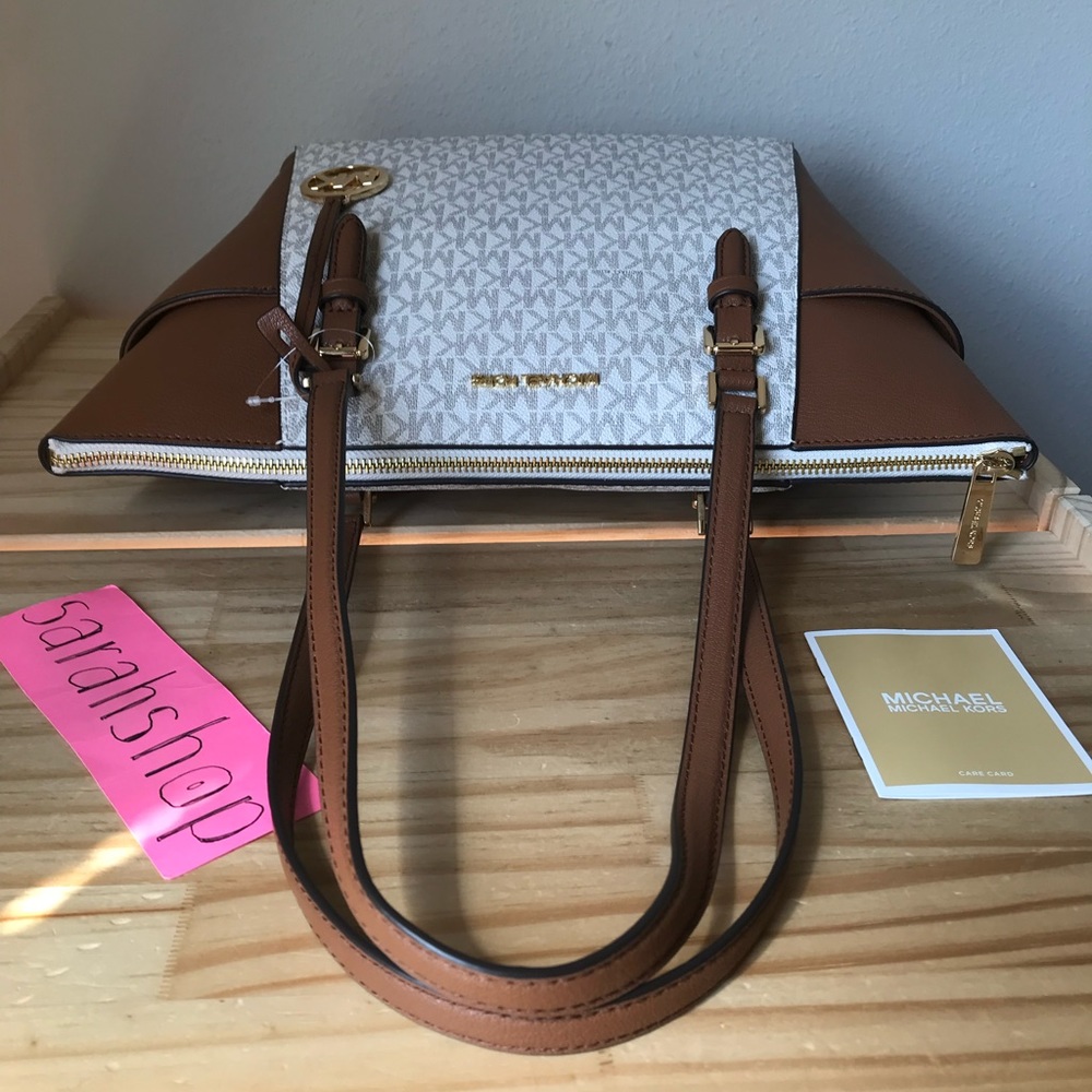 🌼Michael Kors Set - Picture 16 of 16